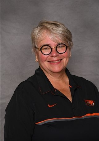 Kathleen Smith headshot